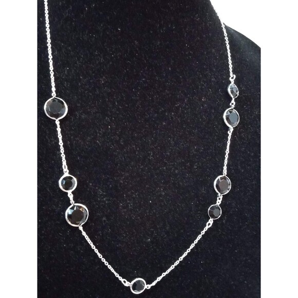 Avon Silvertone Satelite Faceted Acrylic Station Necklace 23" long - Picture 4 of 7